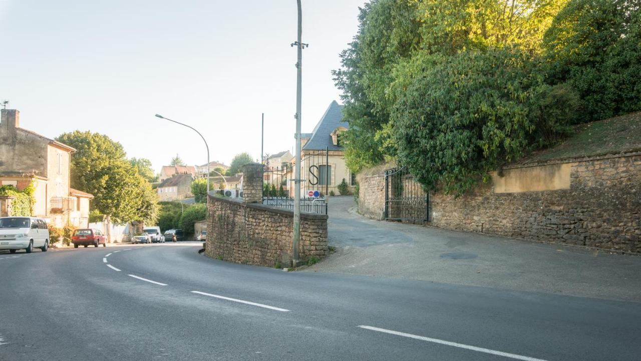 Ferienwohnung Cote Jardin Avec Jacuzzi Privatif Et Parking Prive Sarlat Exterior foto