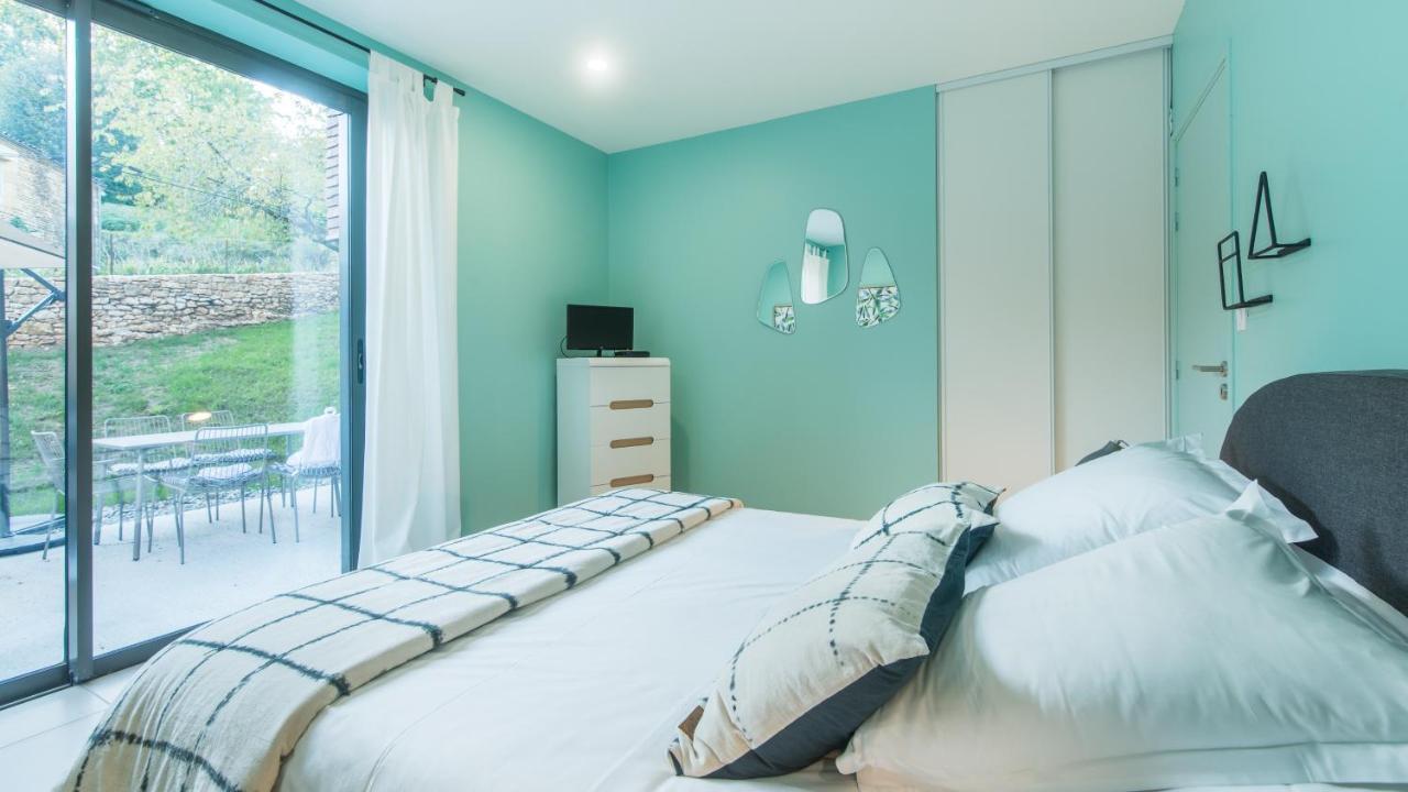 Ferienwohnung Cote Jardin Avec Jacuzzi Privatif Et Parking Prive Sarlat Exterior foto