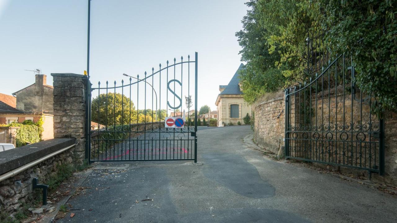 Ferienwohnung Cote Jardin Avec Jacuzzi Privatif Et Parking Prive Sarlat Exterior foto